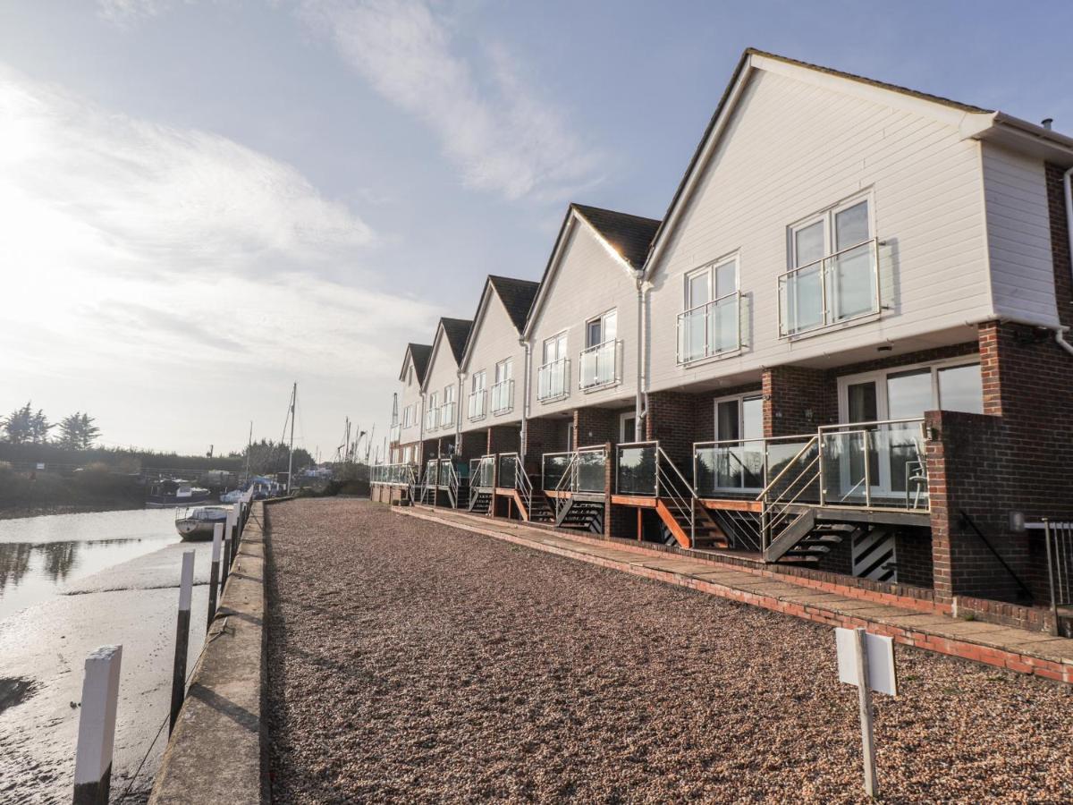 3 Tidal Apartment Rye Luaran gambar